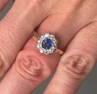 sapphire ring 3.jpg