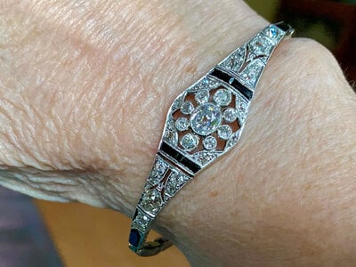 Art Deco Diamond and Onyx Bracelet9.jpg