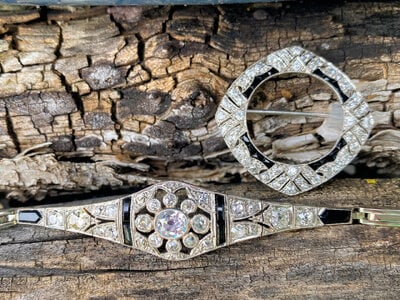 Art Deco Diamond and Onyx Bracelet22.jpg