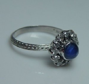 SapphireCabRing2.jpg