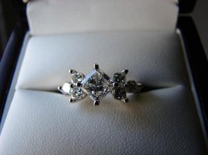 aepjr042309ring.jpg
