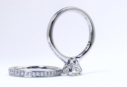 Dr Mohammad_Fancy Torchiere_wedding set_august Vintage cushion_1.01ct_sz7__025s.JPG