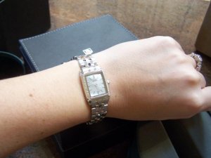 12noflashonwrist.JPG