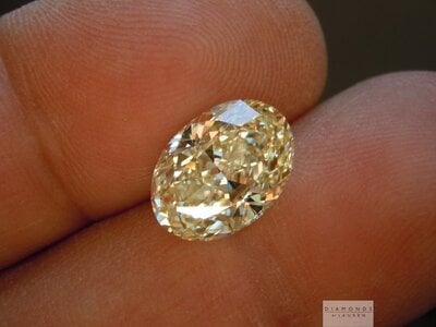 r5042-oval-diamond-yellow-finger.jpg