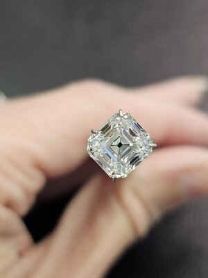 3ct antique emerald.jpg 3ct antique emerald.jpg