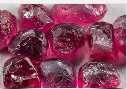JW Rose Garnet Rough.JPG