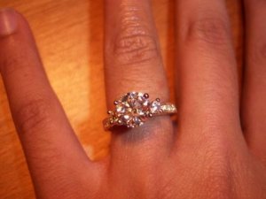 pic1ofmyring.jpg pic1ofmyring.jpg