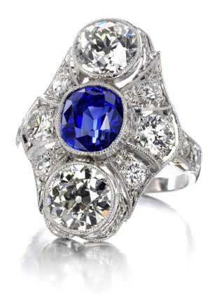 kashmir sapphire sold at auction.png