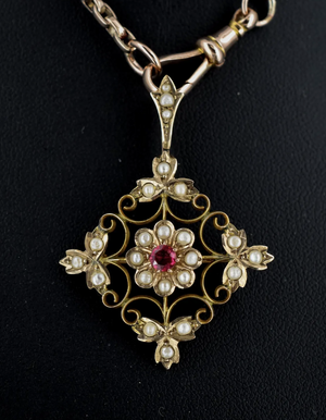 EdwardianPearlPastePendant2.png