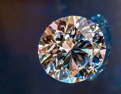 NewDiamond2B7A7250-800.jpg