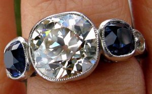 EG M cushion ring.JPG