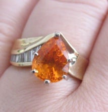 mandarin_garnet_pear.jpg