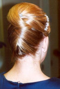 nice pretty updo.JPG