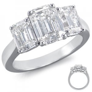 Emerald three stone.jpg Emerald three stone.jpg