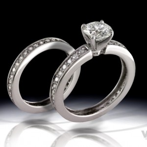 Pave Wedding Set in Platinum