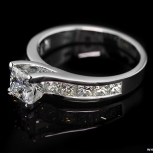 18k White Gold Diamond Engagement Ring with "Sweeping Wave" Head Design