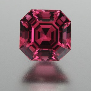 Jeff White's pic of the spinel