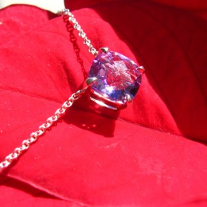 Dreamgirl's Tiffany Amethyst