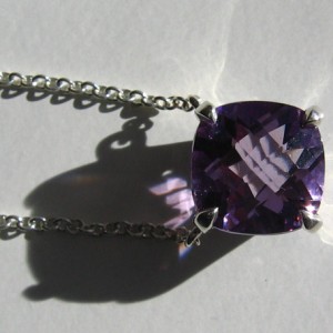 Dreamgirl's Tiffany Amethyst