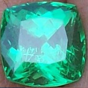 2.15 ct cushion Tsavorite