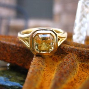 LaurenThePartier's 1.38 ct. Grossular Asscher in 18k JKT setting