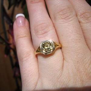 LaurenThePartier's 1.38 ct. Grossular Asscher in 18k JKT setting