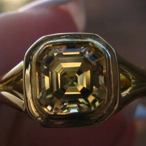 LaurenThePartier's 1.38 ct. Grossular Asscher in 18k JKT setting