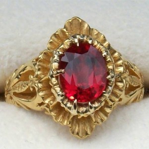 Red spinel in 22 kt gold