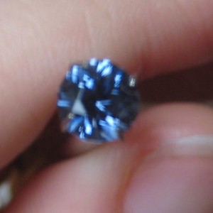 MTGs Barry Blue Spinel2