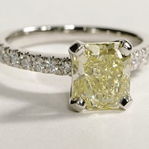 Nouveau Diamond Engagement Ring in Platinum