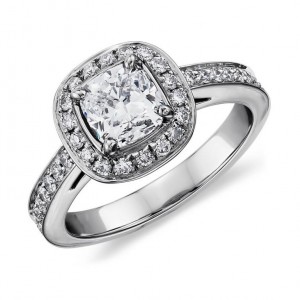 Cushion Micropavé Halo Diamond Ring Platinum 1.37