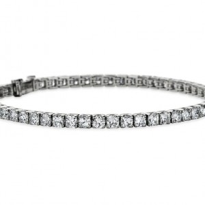 Cushion Diamond Bracelet in Platinum (6.72 ct. tw)