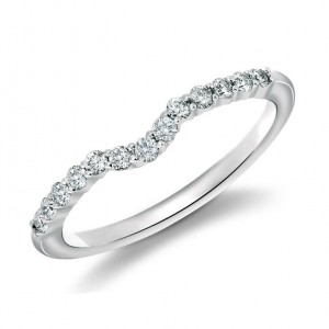 Classic Curved Diamond Wedding Ring 18k WG