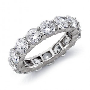 Signature Diamond Eternity Ring in Platinum 5 ctw