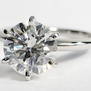 classic six prong engagement ring in platinum round