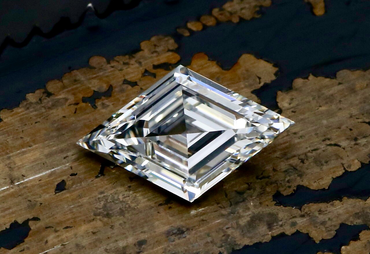 1.00ct Step cut Lozenge