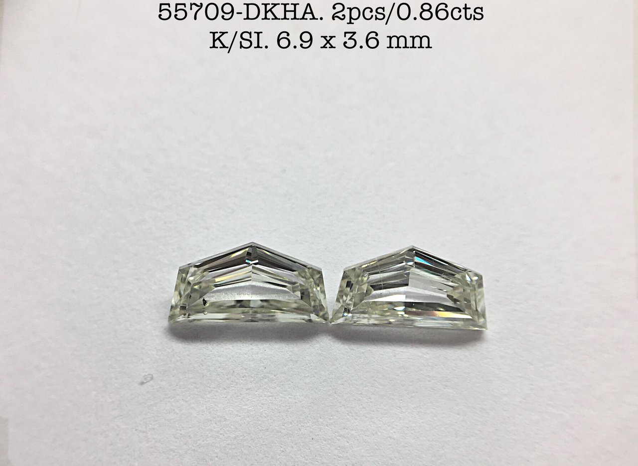 55709