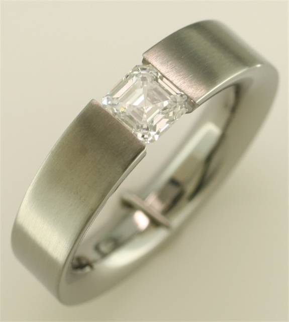 Asscher in Bruce Boone tension mounting