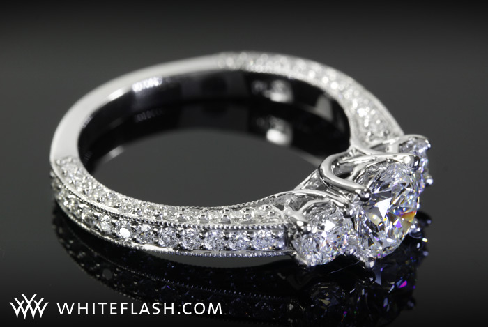 'Coeur de Clara Ashley' Diamond Engagement Ring