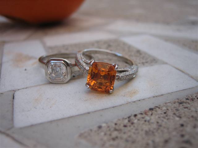 LaurenThePartier's 2.37 ct. Spessartite Garnet in Jewe2004 setting