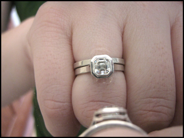 LaurenThePartier's Asscher Halo from Whiteflash - mirror reflection