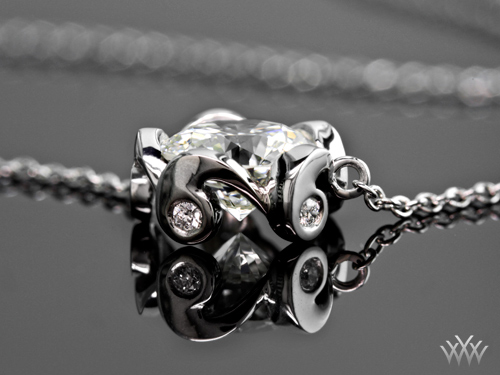 The 'Bellerina' diamond pendant--