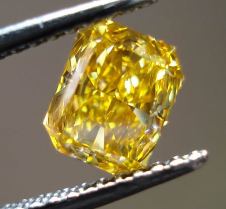 Fancy Vivid Orange Yellow Diamond