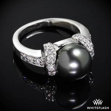 14k White Gold Tahitian Black Pearl and Diamond Ring