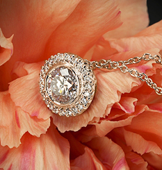 18k Rose Gold Ritani Bella Vita Halo Diamond Pendant at Whiteflash