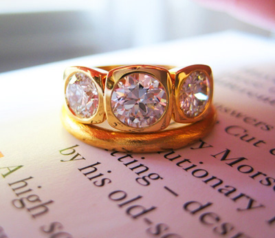 Yellow gold diamond rings