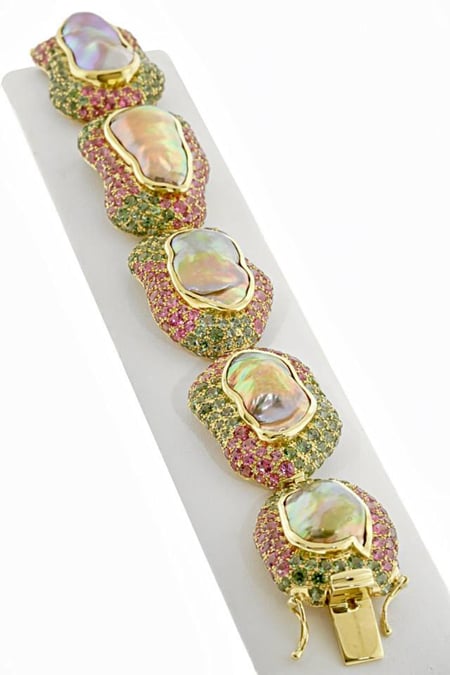 AGTA Spectrum Awards 2015 Best Use of Color - cultured pearl and tourmaline bracelet by Paula Crevoshay