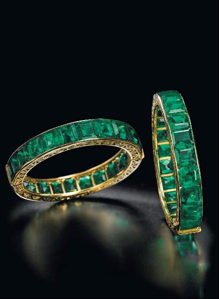 Antique Indian emerald bangles • Image: Christie's