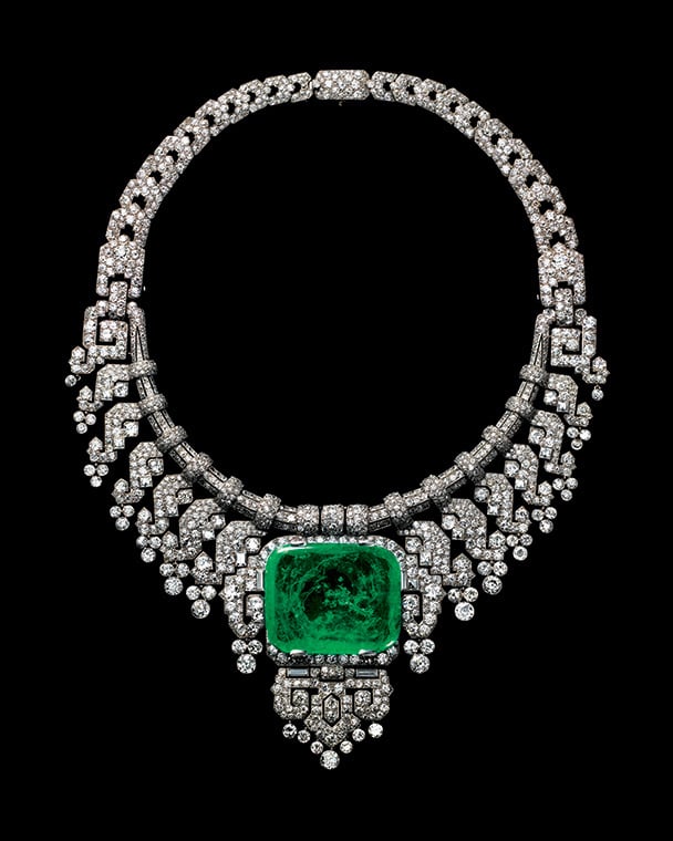 Cartier emerald and diamond necklace in platinum worn by the Countess of Granard