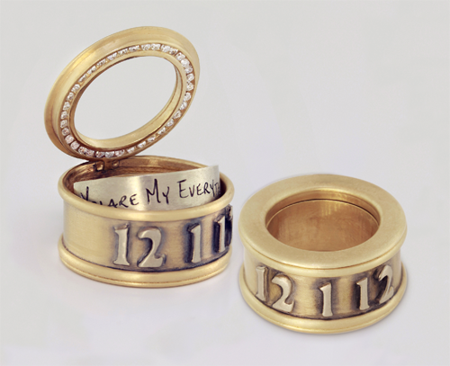 Centurion Design Awards 2014 - Heather Moore locket ring